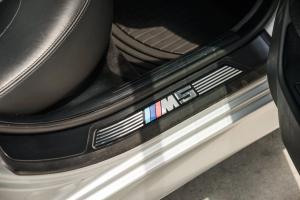 BMW M5 2003 года 